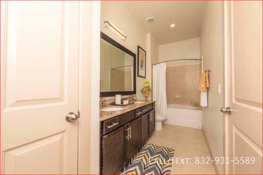Apartment for rent at 15500 Memorial Dr #7SY2, Houston, TX 77079