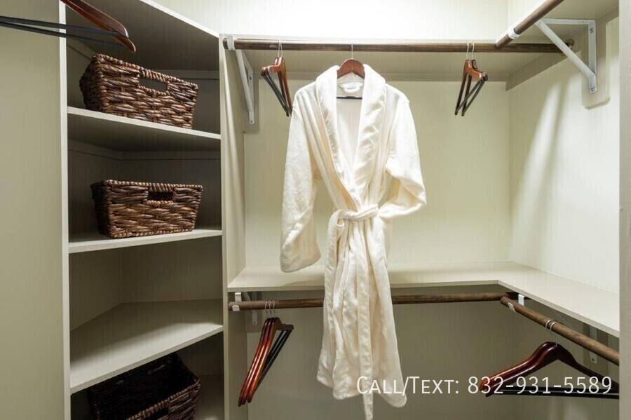 Apartment for rent at 699 Capitol St #14TA2, Houston, TX 77002