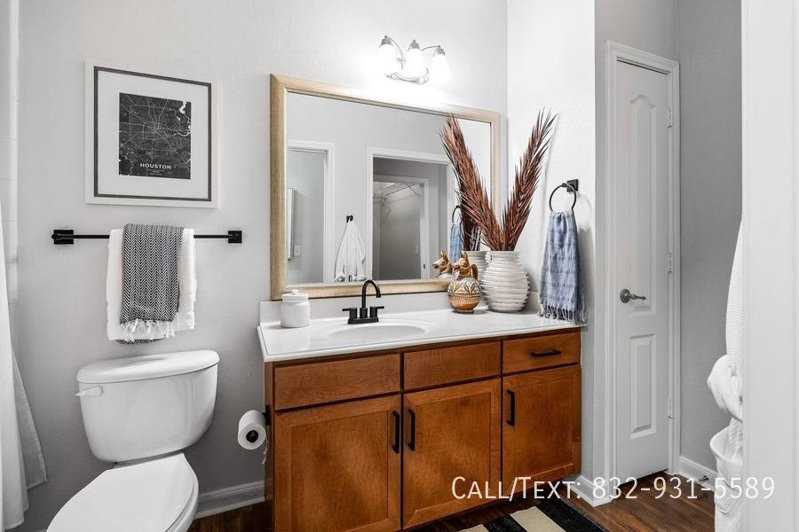 Apartment for rent at 7698 Flintridge Dr #GASR, Spring, TX 77382
