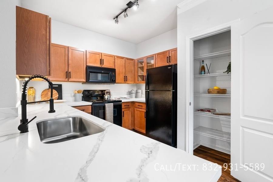 Apartment for rent at 7698 Flintridge Dr #GASR, Spring, TX 77382