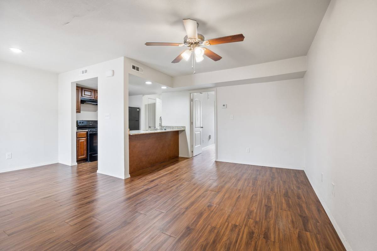 Apartment for rent at 2921 Old Greenwood Rd - Building 4 #42, Fort Smith, AR 72903