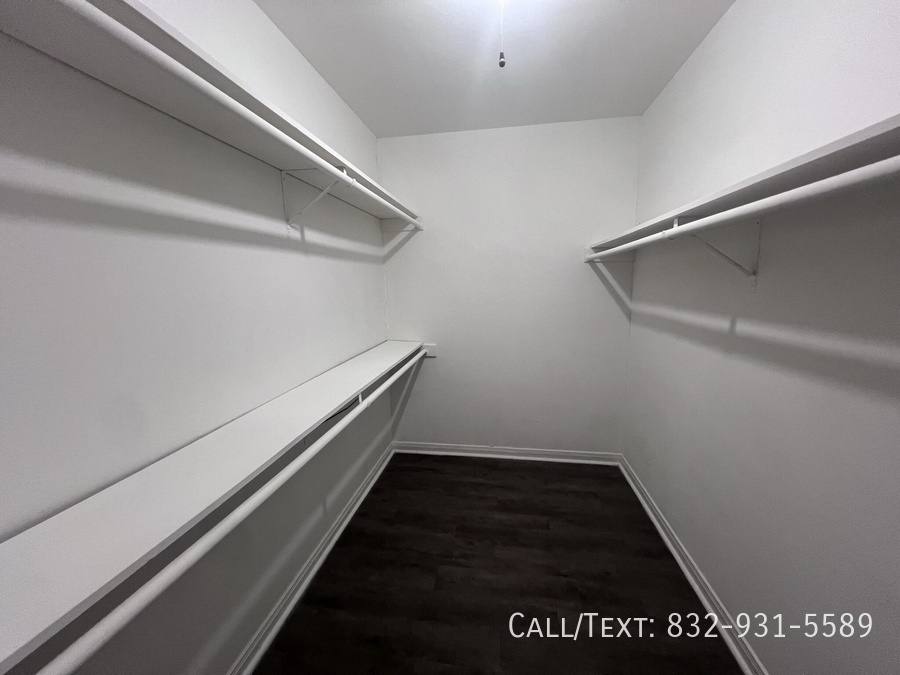 Apartment for rent at 13800 Myrtlea Dr #MLFN, Houston, TX 77079