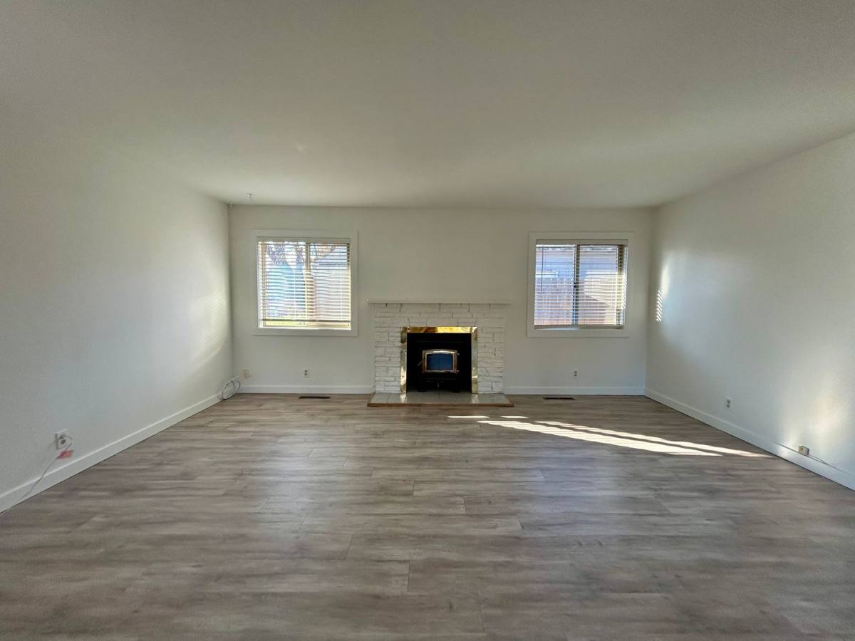 House for rent at 407 S Walnut St, Ellensburg, WA 98926