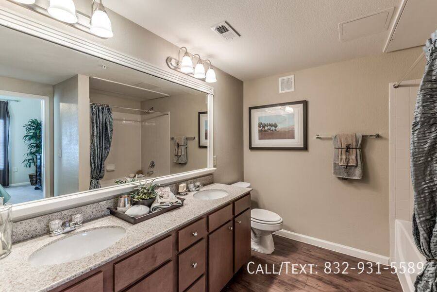 Apartment for rent at 2898 W Baker Rd, Baytown, TX 77521