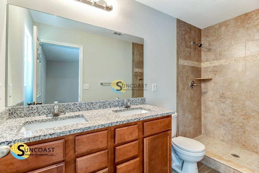 House for rent at 8400 Oden Ave, Jacksonville, FL 32216