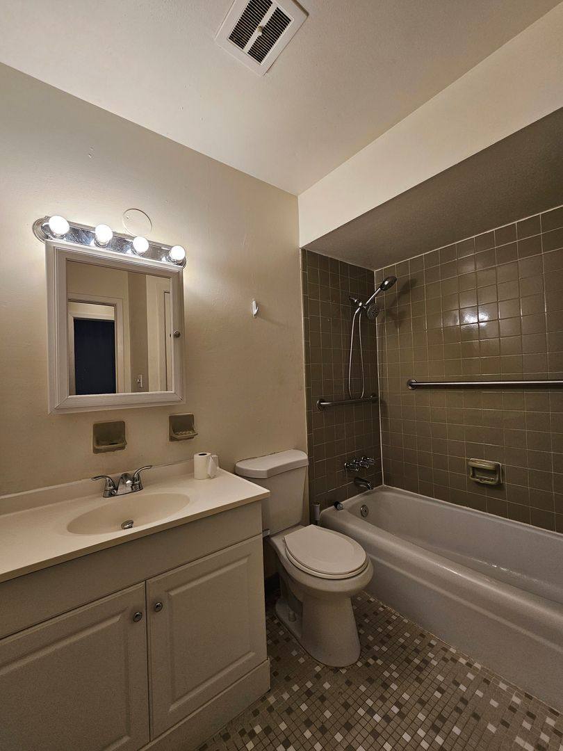 Apartment for rent at 7610 W Powhatan Ave, Tampa, FL 33615