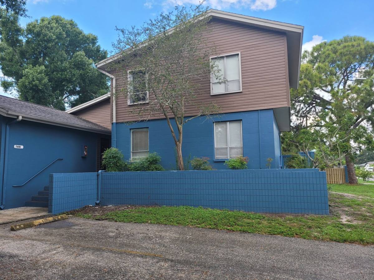 Apartment for rent at 7610 W Powhatan Ave, Tampa, FL 33615