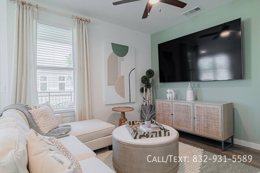 Apartment for rent at 5688 Gessner Rd #WO2, Houston, TX 77041