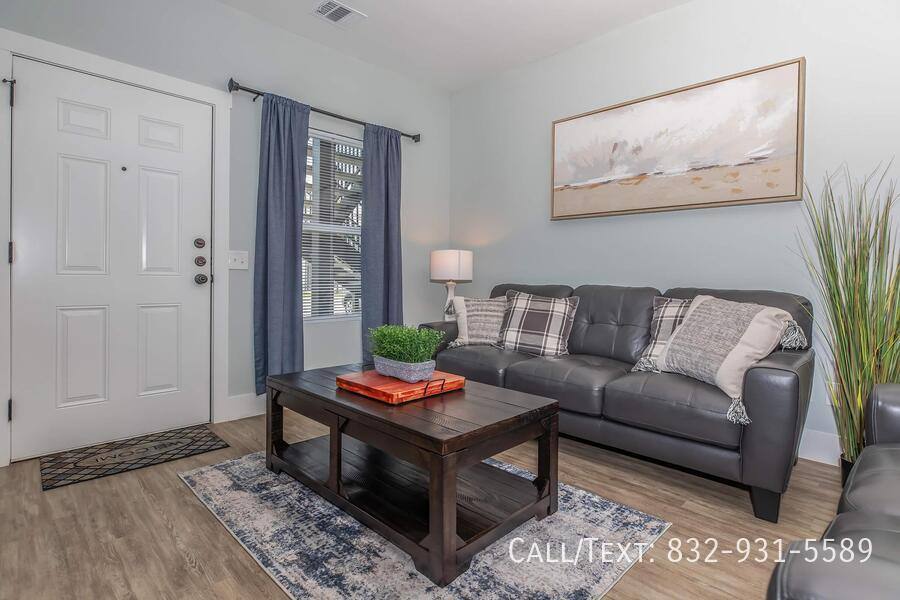 Apartment for rent at 1299 S 7th St #APA1, Conroe, TX 77301
