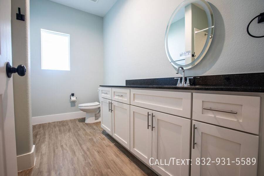 Apartment for rent at 1299 S 7th St #APA1, Conroe, TX 77301