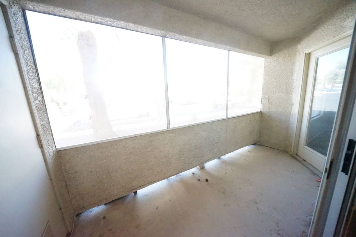 Apartment for rent at 5710 E Tropicana Ave, Las Vegas, NV 89122