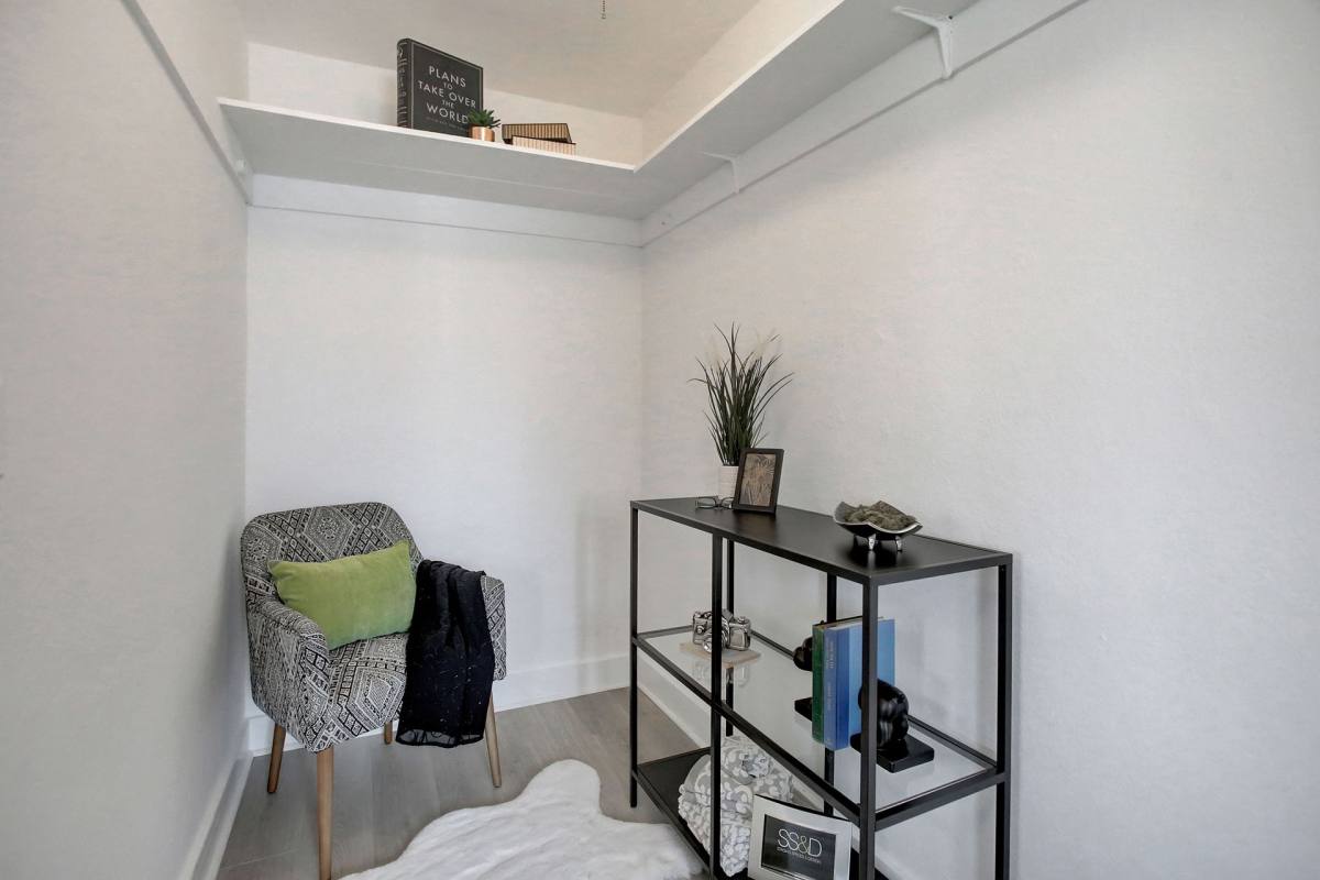 Apartment for rent at 1634 SE Hawthorne Blvd, Portland, OR 97214