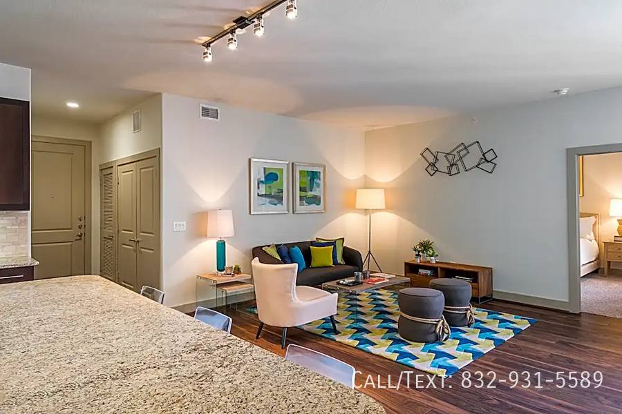 Apartment for rent at 2598 Main St #38M2, Houston, TX 77002