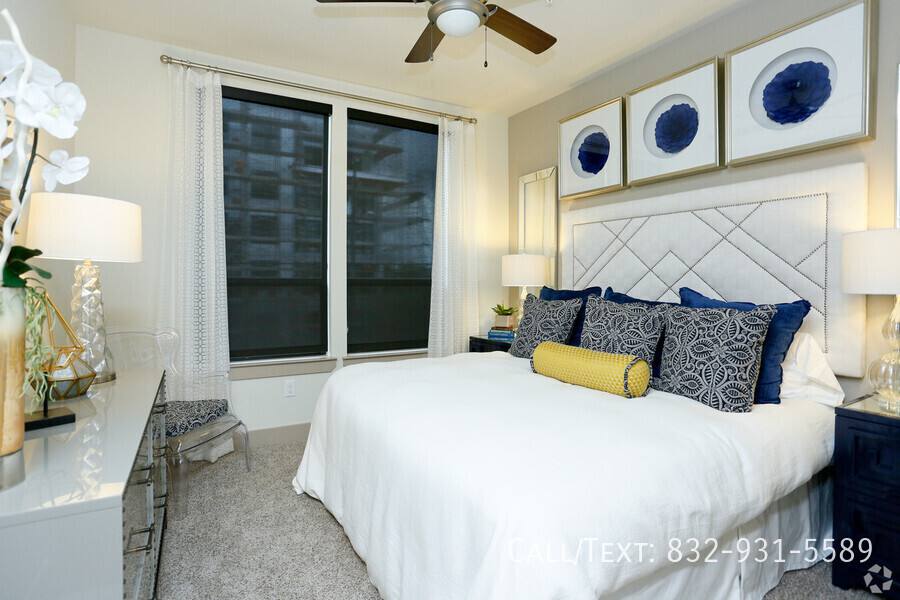 Apartment for rent at 2598 Main St #38M2, Houston, TX 77002