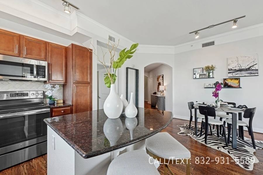 Apartment for rent at 5199 Alabama St #DPO, Houston, TX 77056
