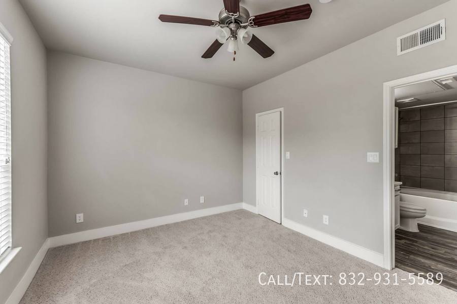 Apartment for rent at 1000 Randolph Park Dr #TGB1, Friendswood, TX 77546