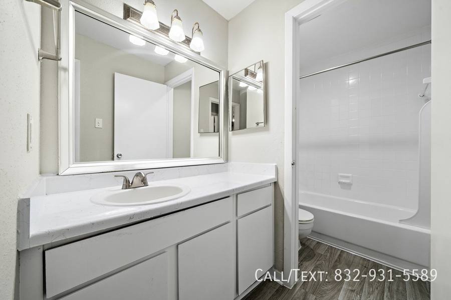 Apartment for rent at 17200 N Gessner Rd #AAW3, Houston, TX 77064
