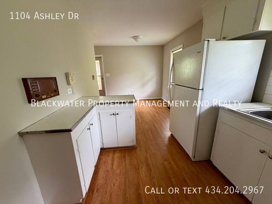 House for rent at 1104 Ashley Dr, Lynchburg, VA 24501