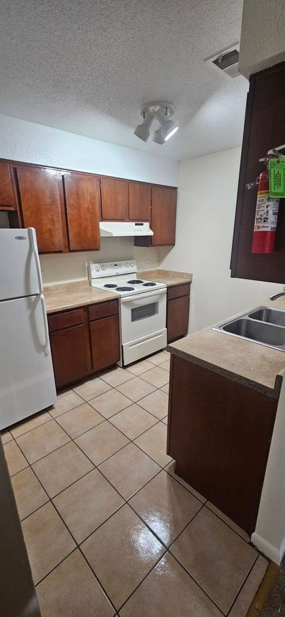 Apartment for rent at 629 Highway, Vicksburg, MS 39180