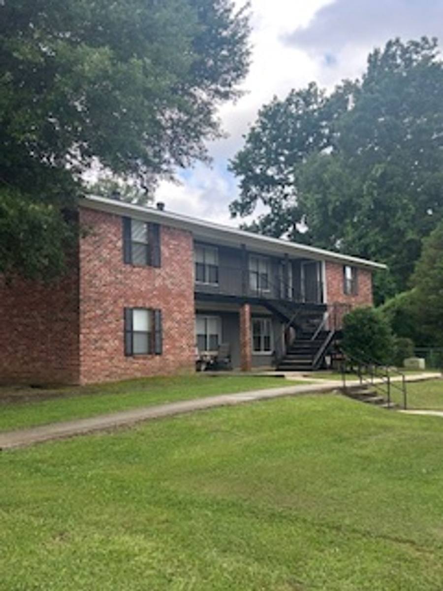 Apartment for rent at 629 Highway, Vicksburg, MS 39180