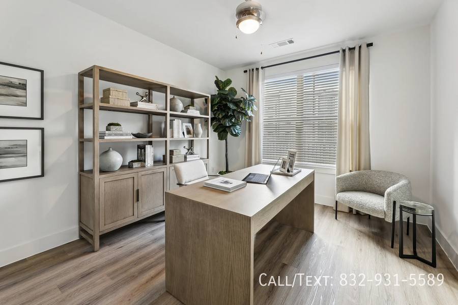 Apartment for rent at 1284 Pin Oak Rd #TYAA2, Katy, TX 77494