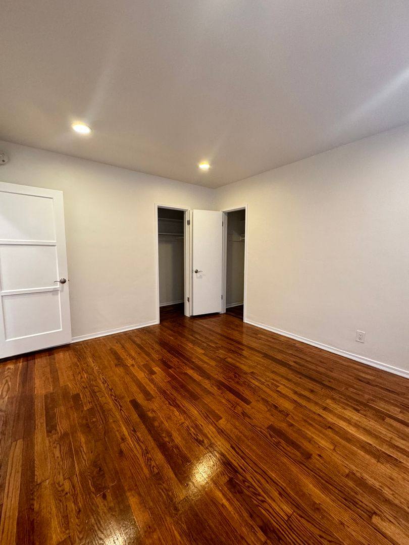 Apartment for rent at 1416 S Genesee Ave, Los Angeles, CA 90019