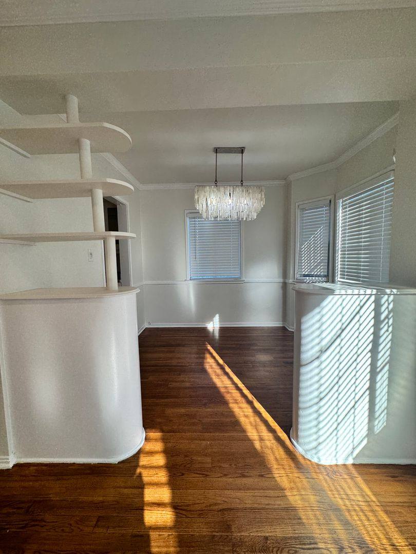 Apartment for rent at 1416 S Genesee Ave, Los Angeles, CA 90019