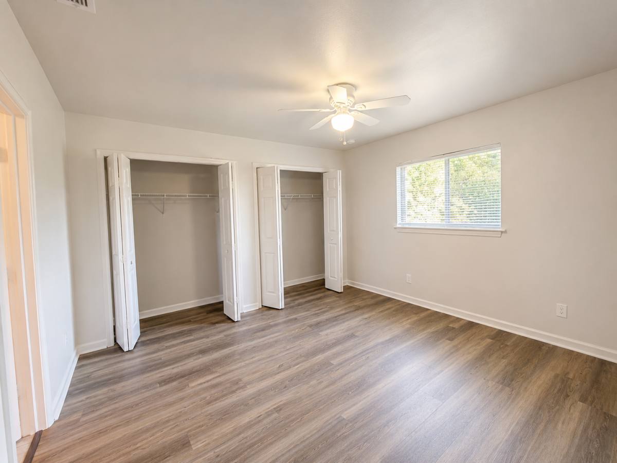 Townhouse for rent at 4401 22nd St SW, Lehigh Acres, FL 33973