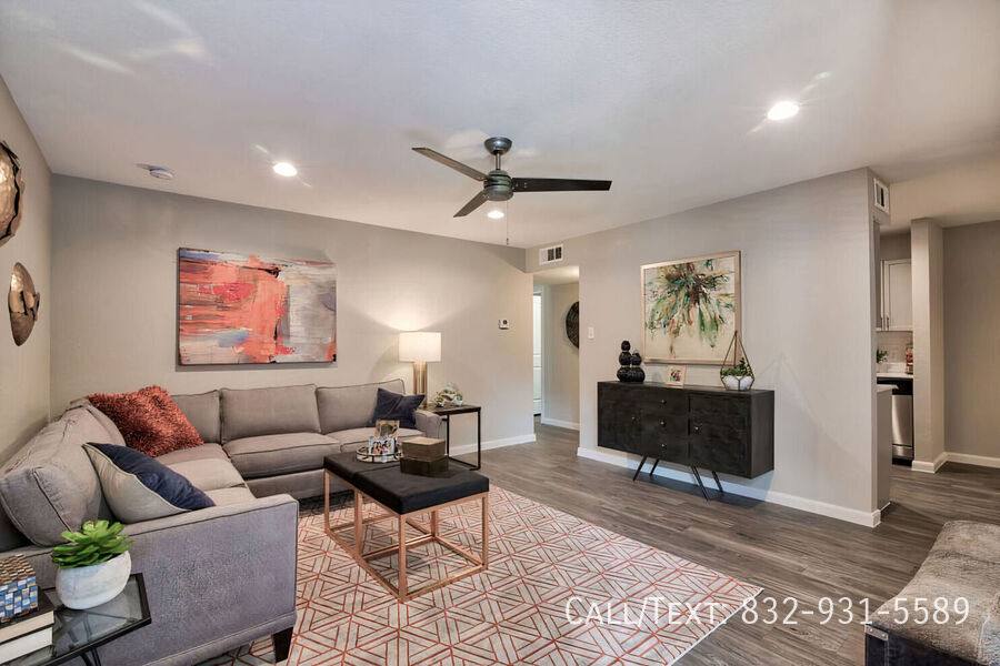 Apartment for rent at 13428 Creekway Dr #EC1, Cypress, TX 77429