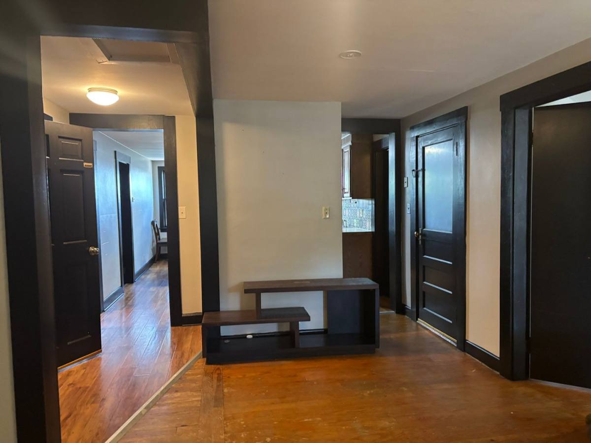 Apartment for rent at 576 Abbott Ave, Leominster, MA 01453
