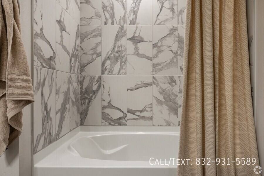 Apartment for rent at 19710 Townsen Blvd #PEDK2, Humble, TX 77338