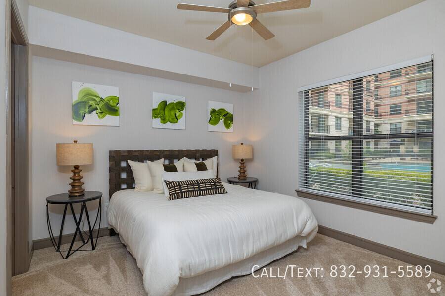 Apartment for rent at 100 Westcott St #MH1, Houston, TX 77007