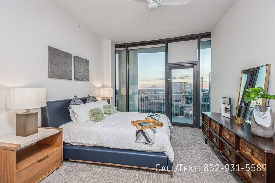 Apartment for rent at 3333 Lake St #AUK1, Houston, TX 77098