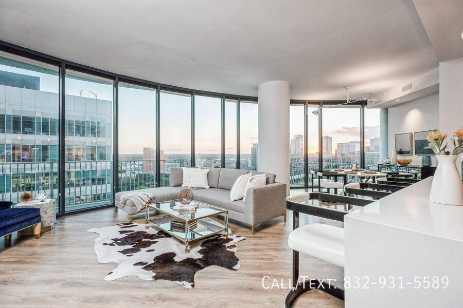 Apartment for rent at 3333 Lake St #AUK1, Houston, TX 77098