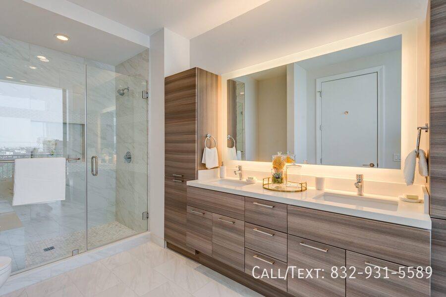 Apartment for rent at 3333 Lake St #AUK1, Houston, TX 77098