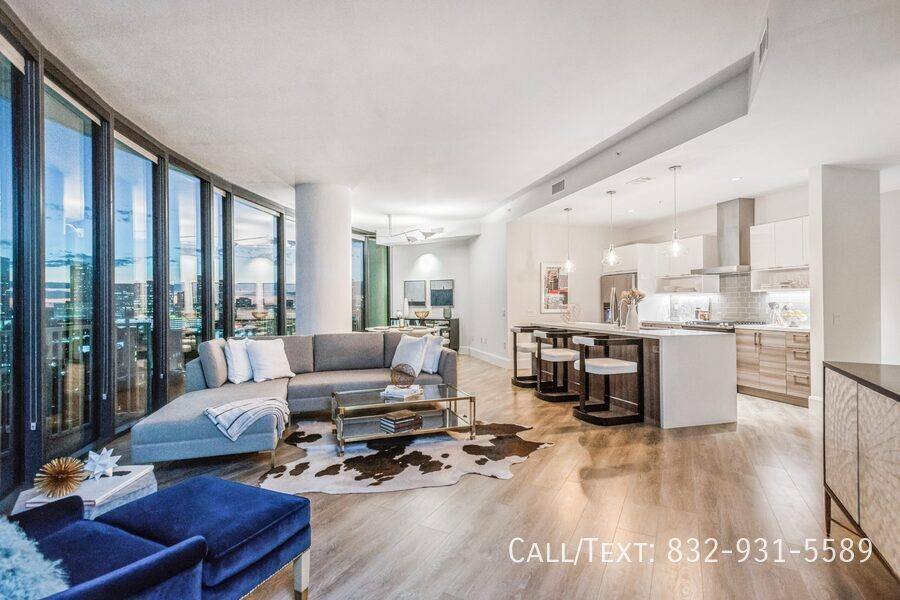 Apartment for rent at 3333 Lake St #AUK1, Houston, TX 77098