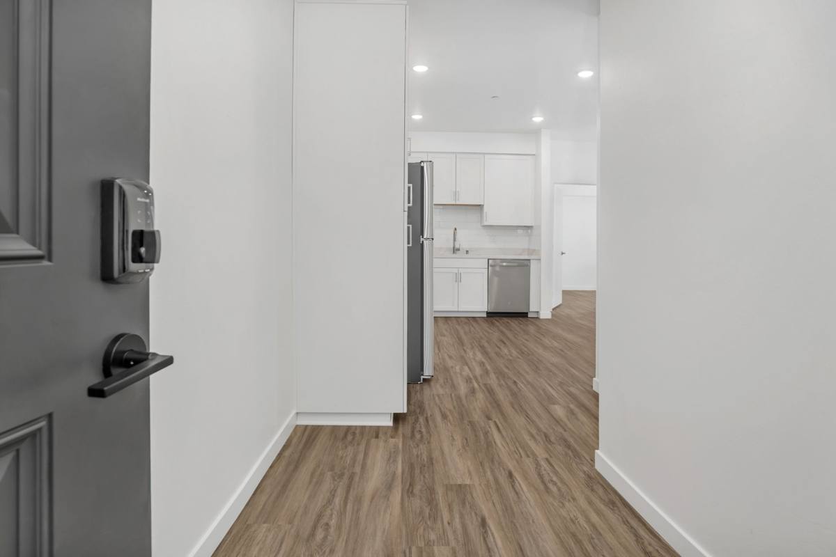 Apartment for rent at 6106 Auburn St, Bakersfield, CA 93306