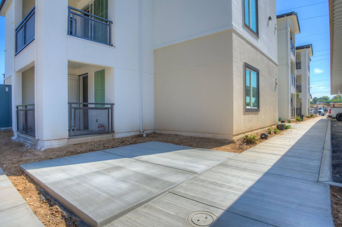 Apartment for rent at 6106 Auburn St, Bakersfield, CA 93306