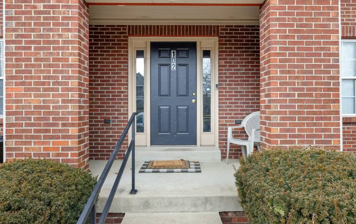 Apartment for rent at 1077 Duval St #102, Lexington, KY 40515