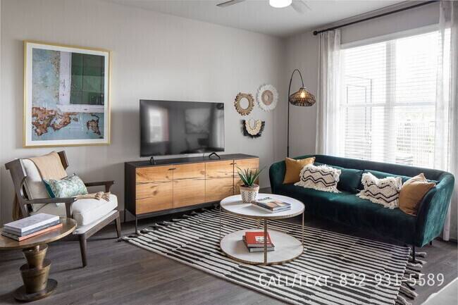 Apartment for rent at 11155 Vintage Preserve Parkway #BVP2, Houston, TX 77070