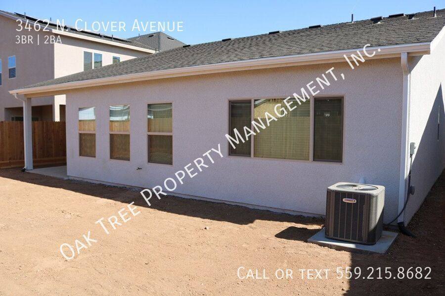 House for rent at 3462 N Clover Ave, Fresno, CA 93727