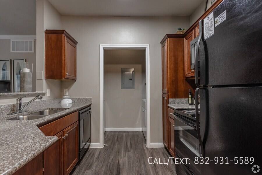 Apartment for rent at 8500 London Way Dr #AAMS1, Tomball, TX 77375