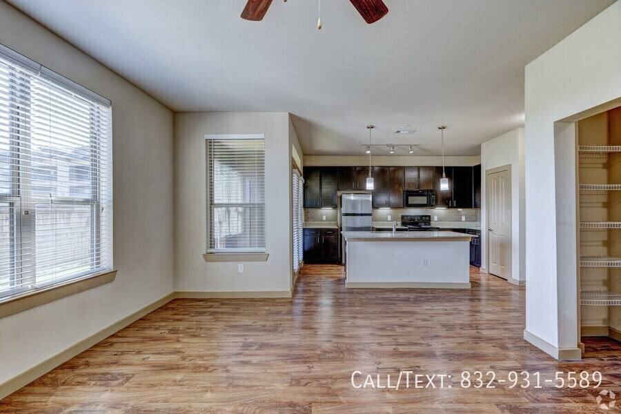 Apartment for rent at 1562 N Westgreen Blvd #DW2, Katy, TX 77449