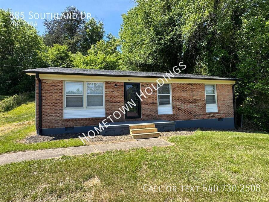 House for rent at 885 Southland Dr, Martinsville, VA 24112
