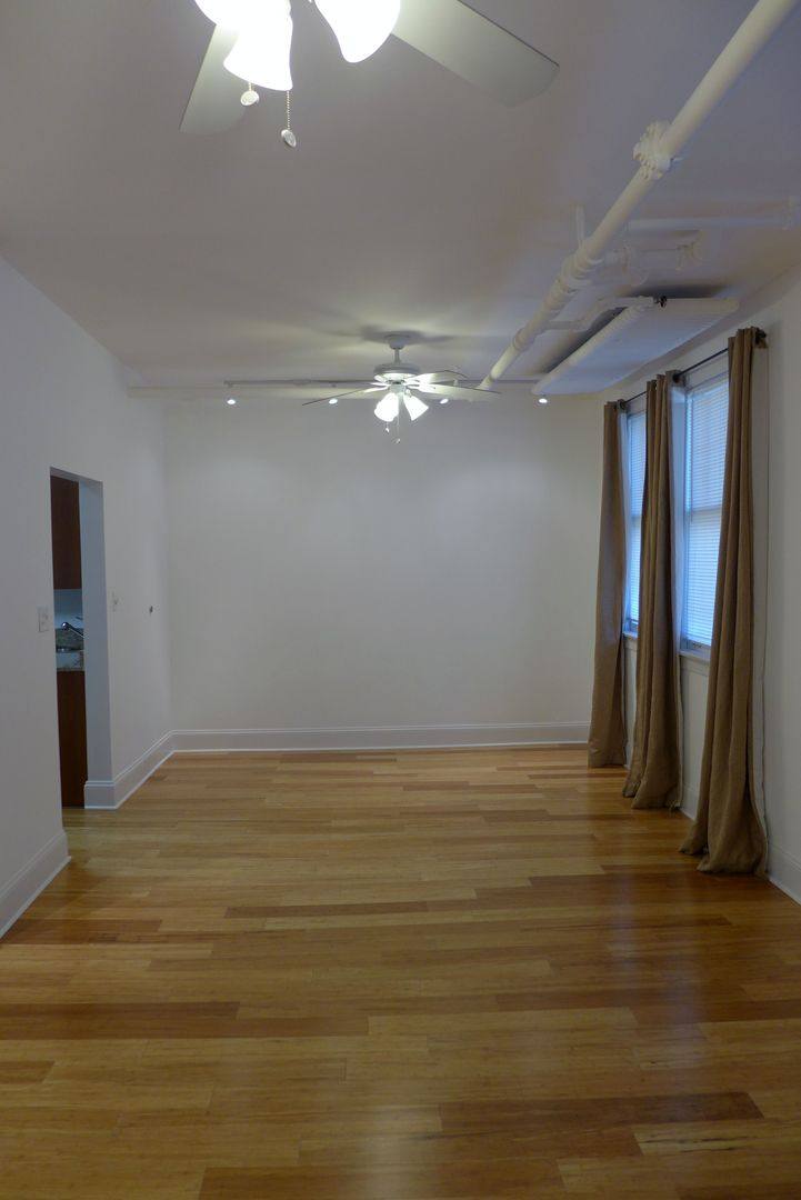 Apartment for rent at 3413-21 N Marshfield, Chicago, IL 60657