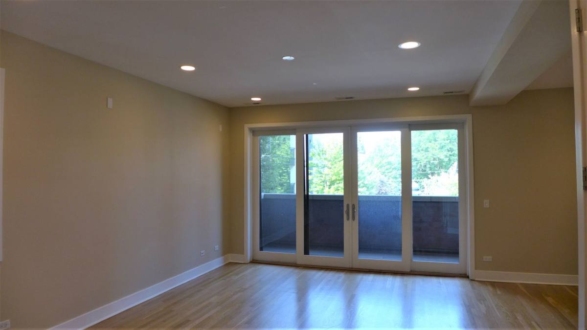 Apartment for rent at 2143-45 N Damen, Chicago, IL 60647