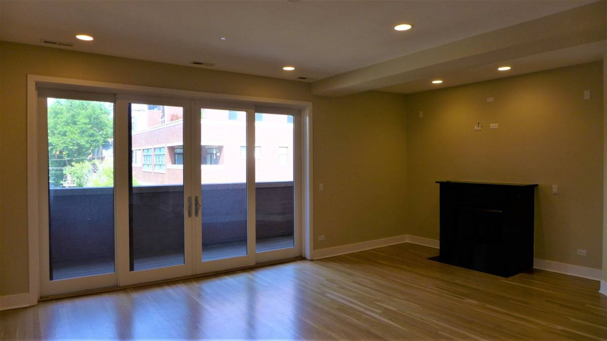 Apartment for rent at 2143-45 N Damen, Chicago, IL 60647
