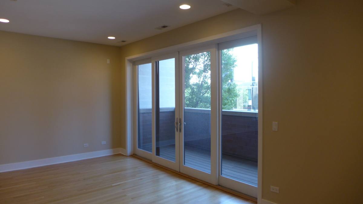Apartment for rent at 2143-45 N Damen, Chicago, IL 60647