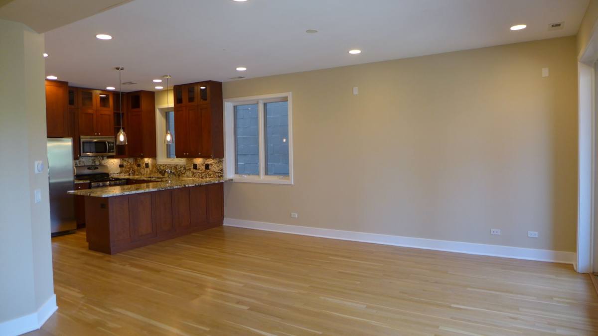 Apartment for rent at 2143-45 N Damen, Chicago, IL 60647