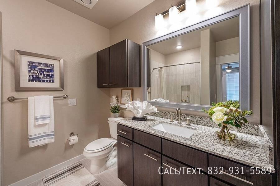 Apartment for rent at 1500 N Mason Rd #SNTA1, Katy, TX 77449